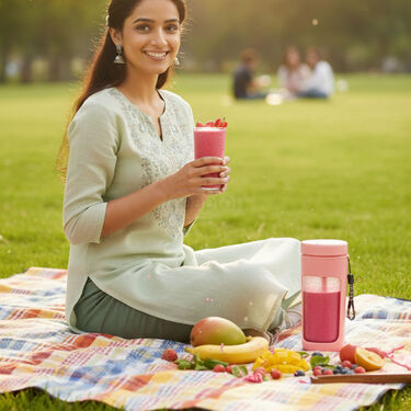 Rechargeable 6 Blade Electric Juicer (MJ7)