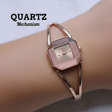 Rose Gold Coloured Ladies Watch (LW7)